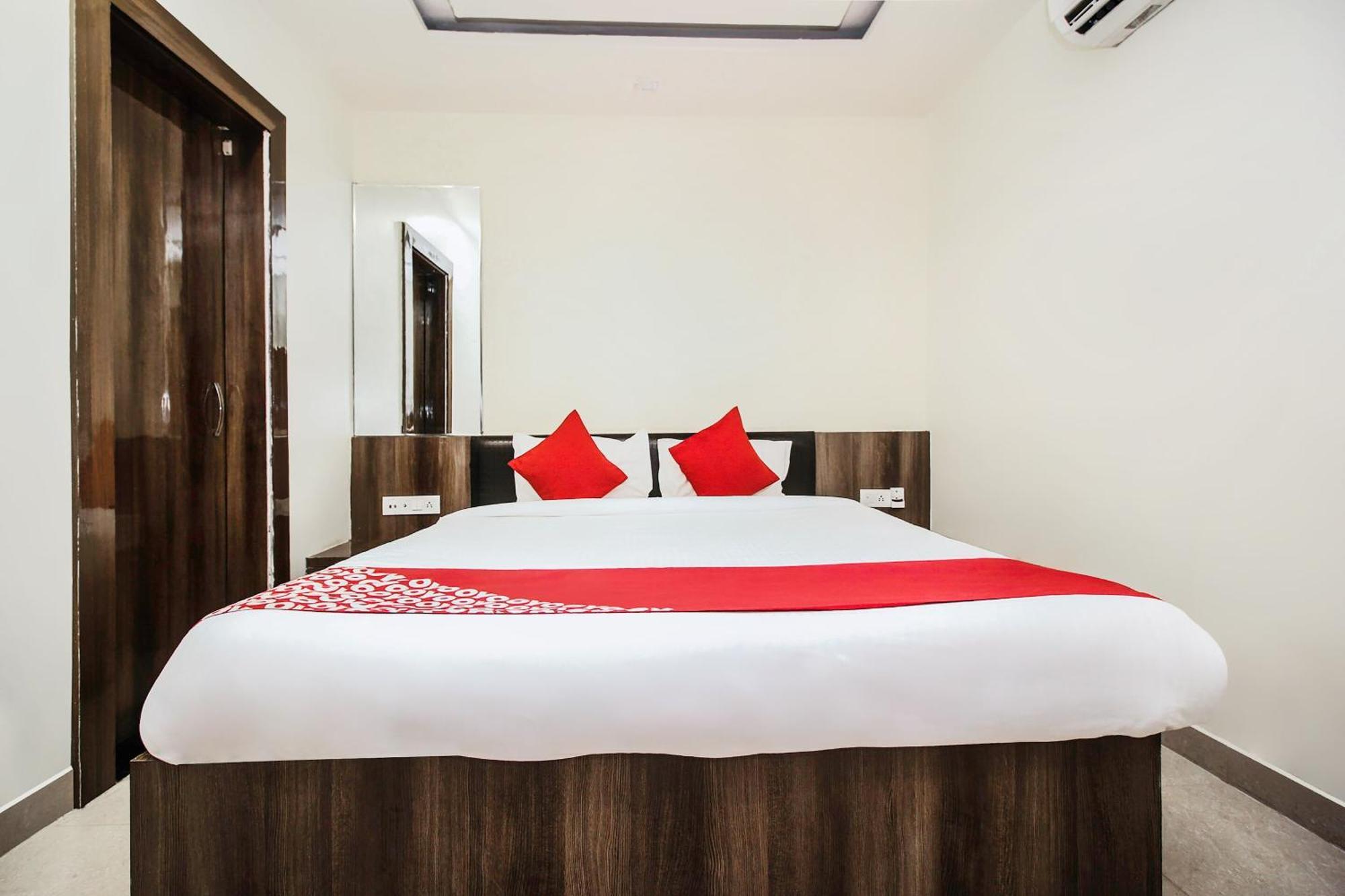 Oyo Flagship Hotel Galaxy Palace Ajmer Exteriör bild
